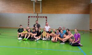 Mehr über den Artikel erfahren Völkerballturnier am Faschingsdienstag